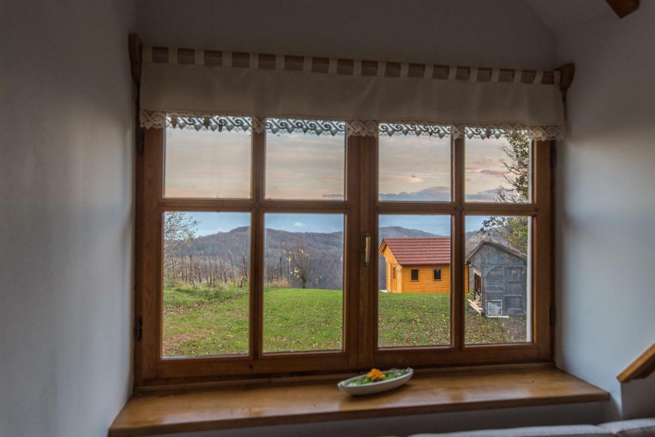 Vineyard Cottage Vina In Medu Trebelno Eksteriør billede